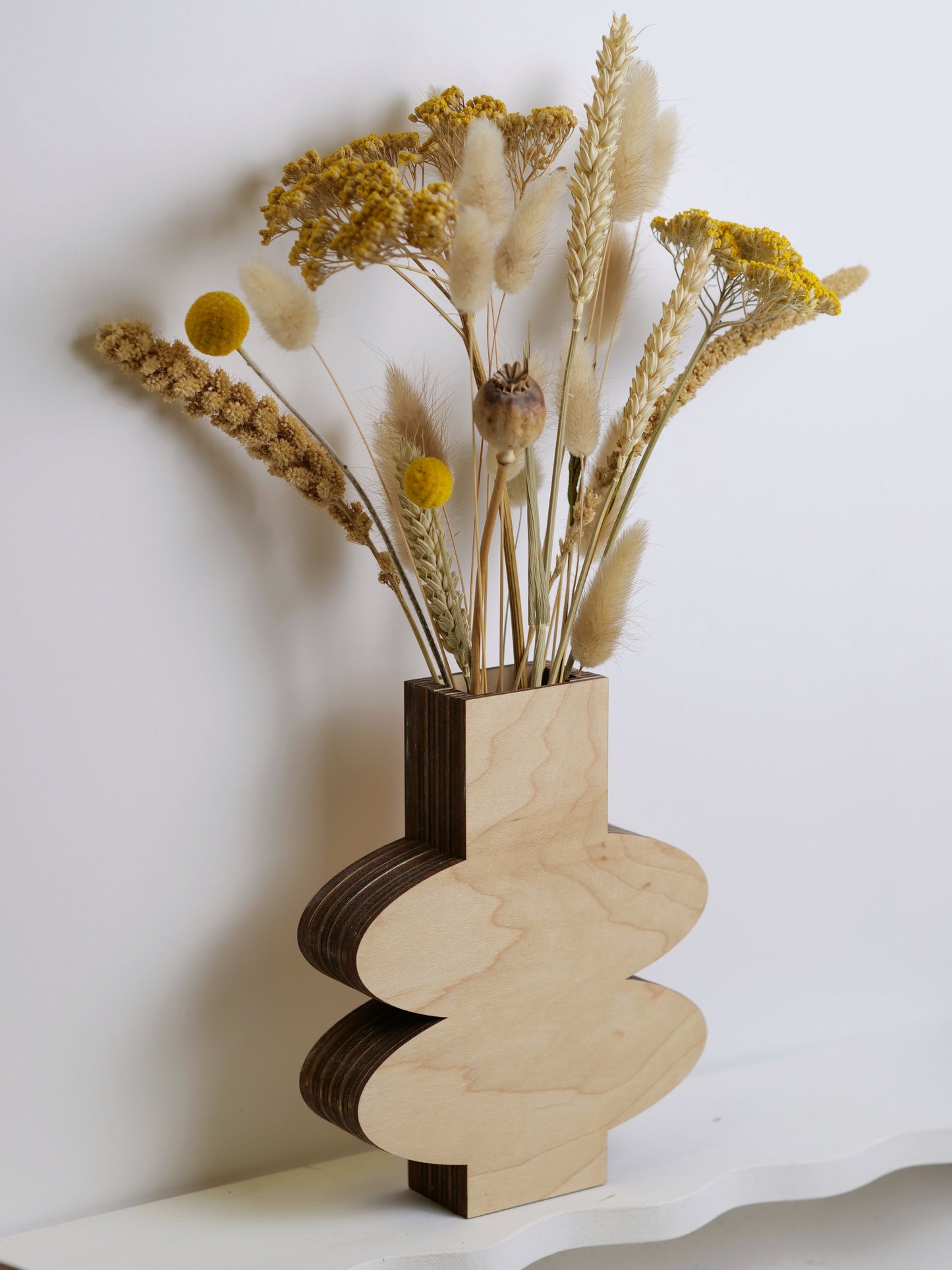 Barbra Silhouette Vase - 18cm