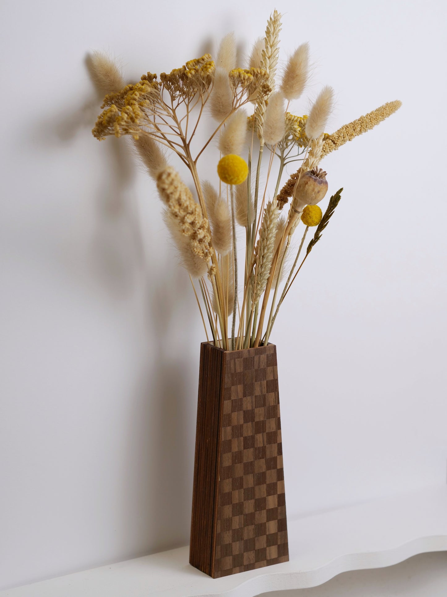 Helen Silhouette Vase featuring marquetry - 17cm