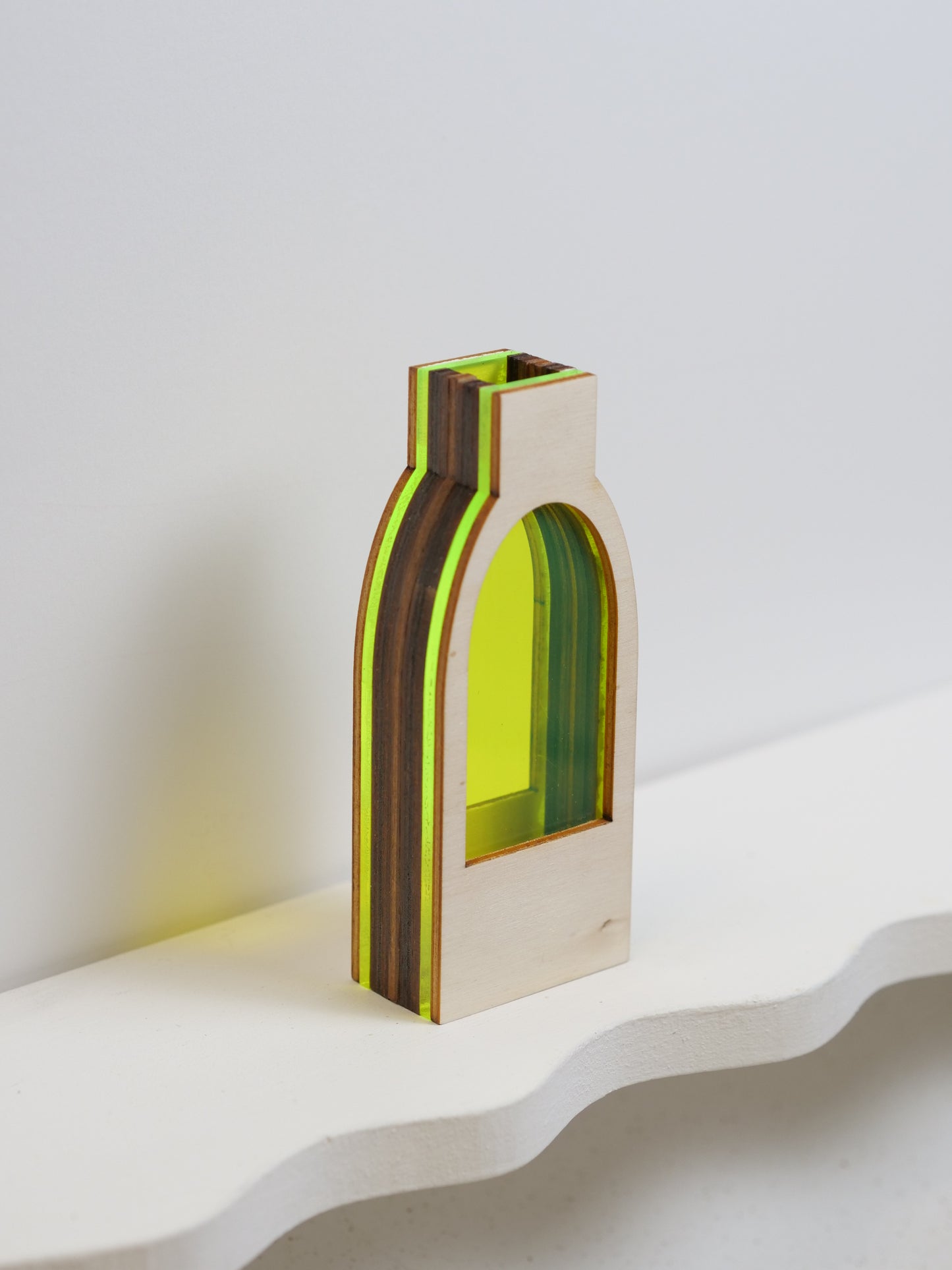 Clive Vases - 12cm