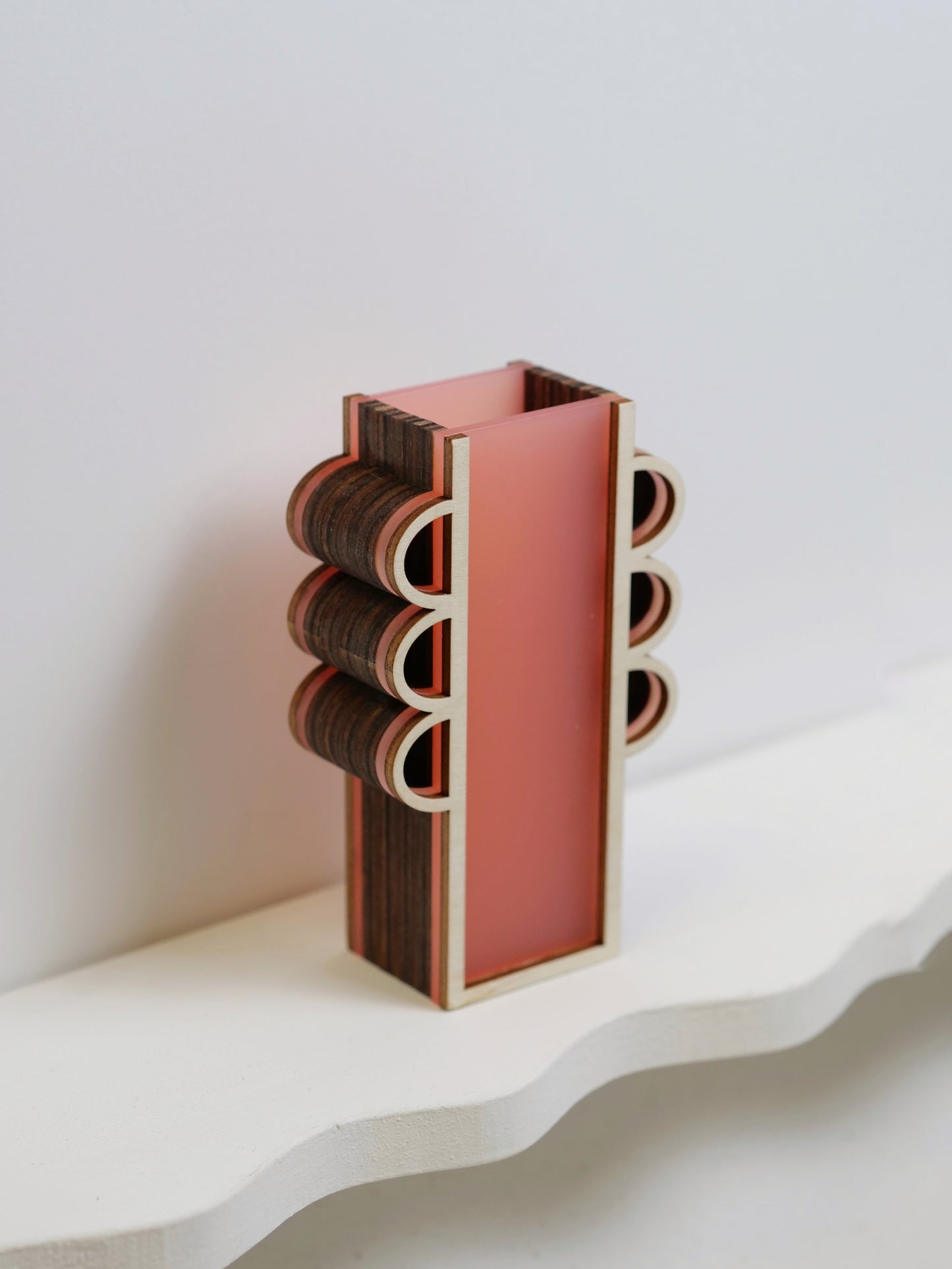 SECONDS - Debra Vase in frosted pink - 12cm