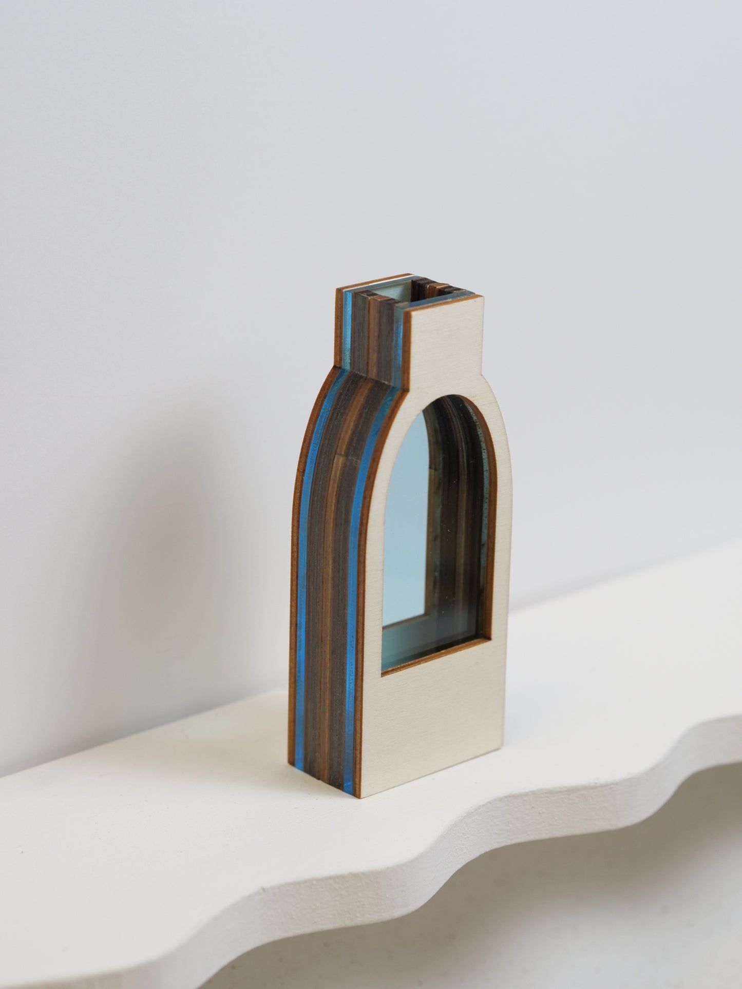 Clive Vases - 12cm